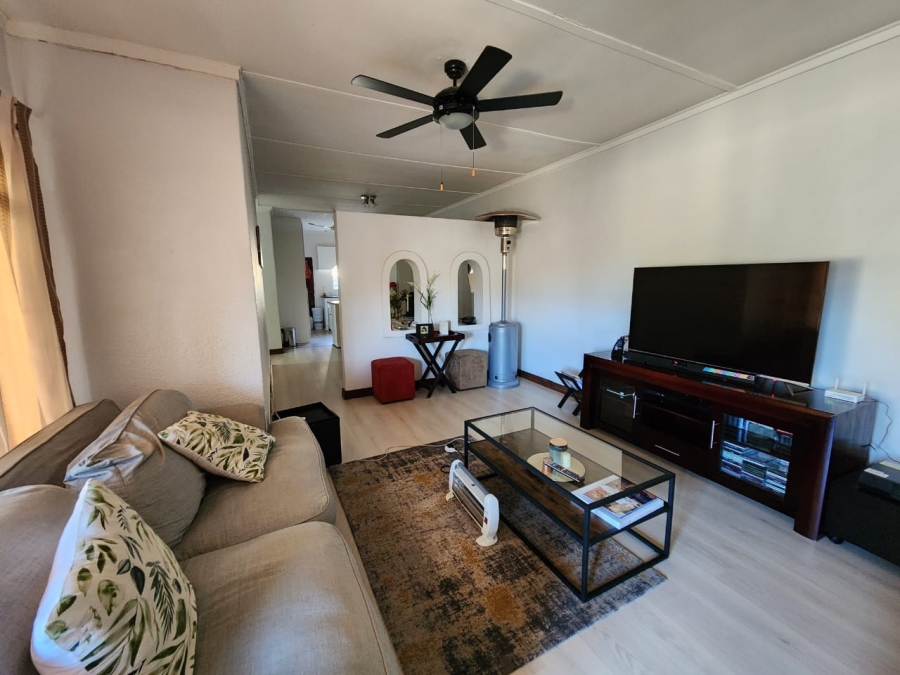 3 Bedroom Property for Sale in Riebeeckstad Free State